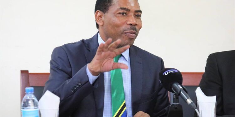 Waziri Mkuu aonya watumishi wa umma ucheleweshaji miradi