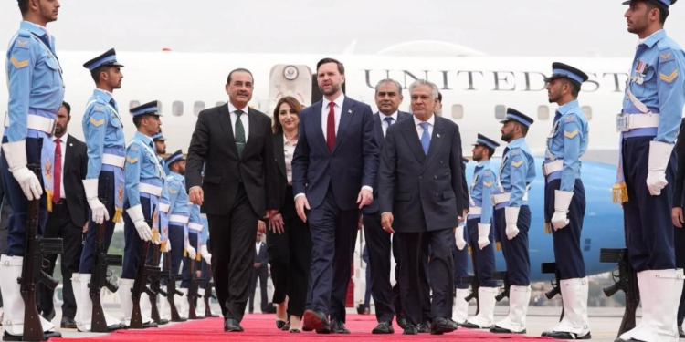 Wajumbe wa Iran, Marekani wakutana na Waziri Mkuu Pakistan